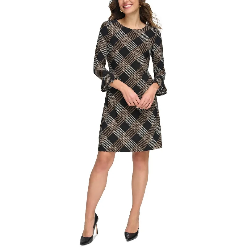 Chic And Comfortable Tommy Hilfiger Womens Petites Stretch  Sheath Dress