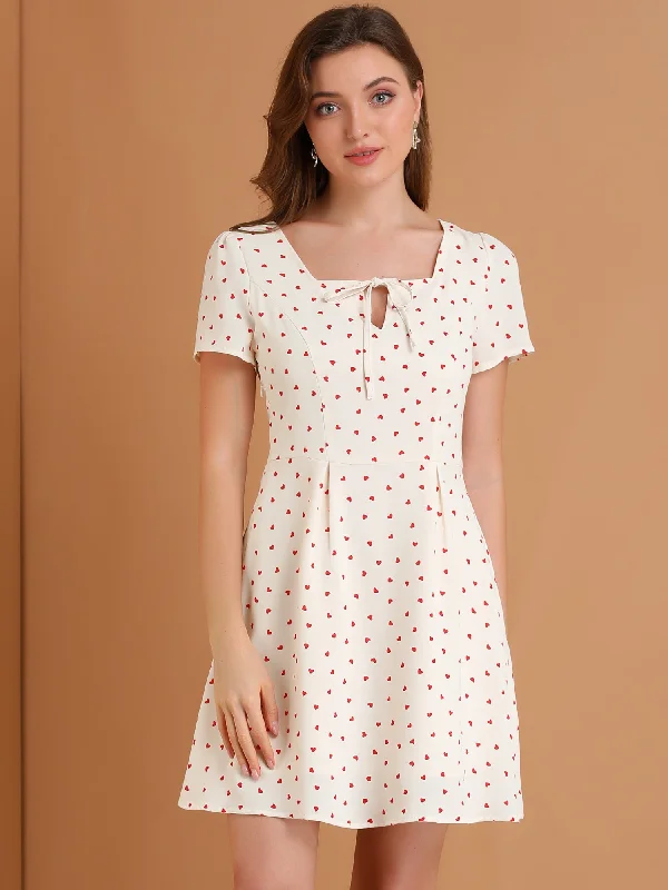 Chic Women's Clothing for Date Nights Printed Casual Square Neck Short Sleeve Fit and Flare Dress