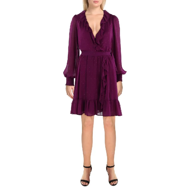 Effortless Chic for Women Taylor Womens Chiffon Clip Dot Fit & Flare Dress
