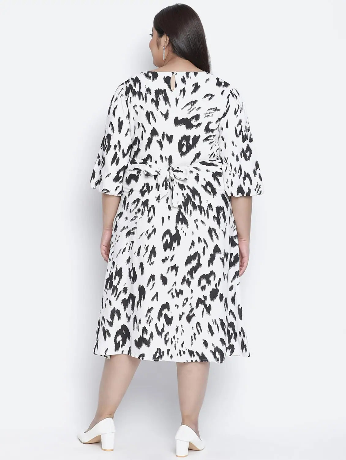 Luxury Fashion Tizzy White Animal Print Plus Size Women Dress