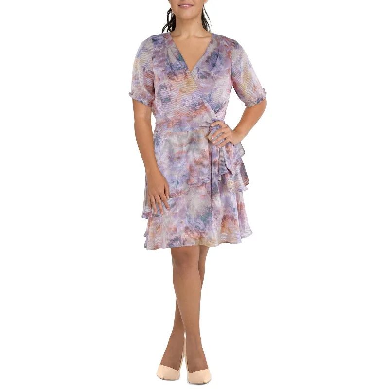Women's Clothes for All-Day Comfort and Style Tahari ASL Womens Petites Shadow Stripe Tiered Fit & Flare Dress