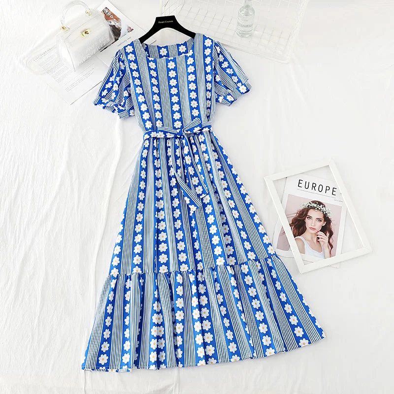 Chic Women's Garments New dress Daisy stripe waist closing slim French minority dress  4645