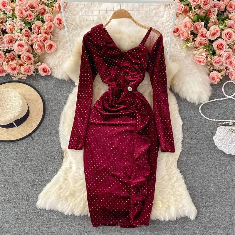 Athleisure Wear Temperament hot diamond velvet dress V-neck Ruffle tight Hip Wrap  3090
