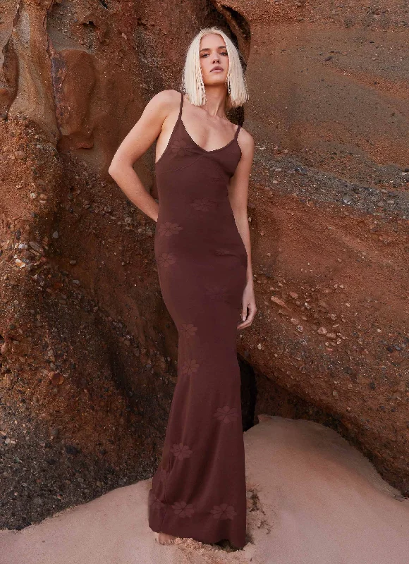 Minimalist Women's Fashion Clothing Celeste Maxi Dress - Chocolate