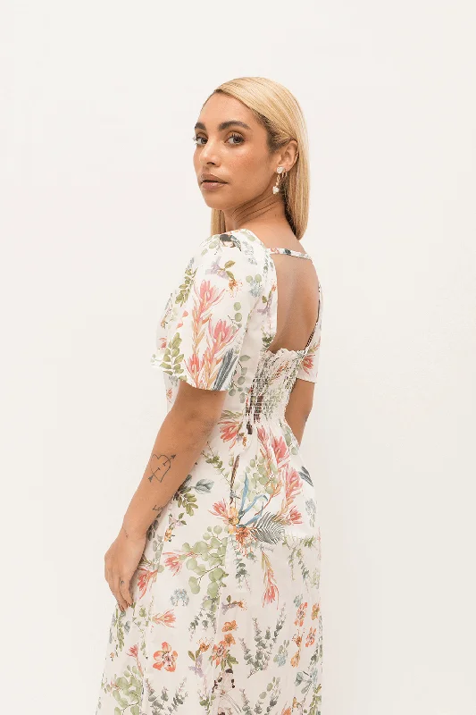 Weekend Sale Sunday Dress in Cream Floral