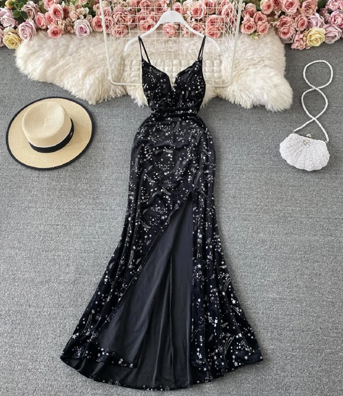 Chic And Comfortable Black v neck velvet dress  758