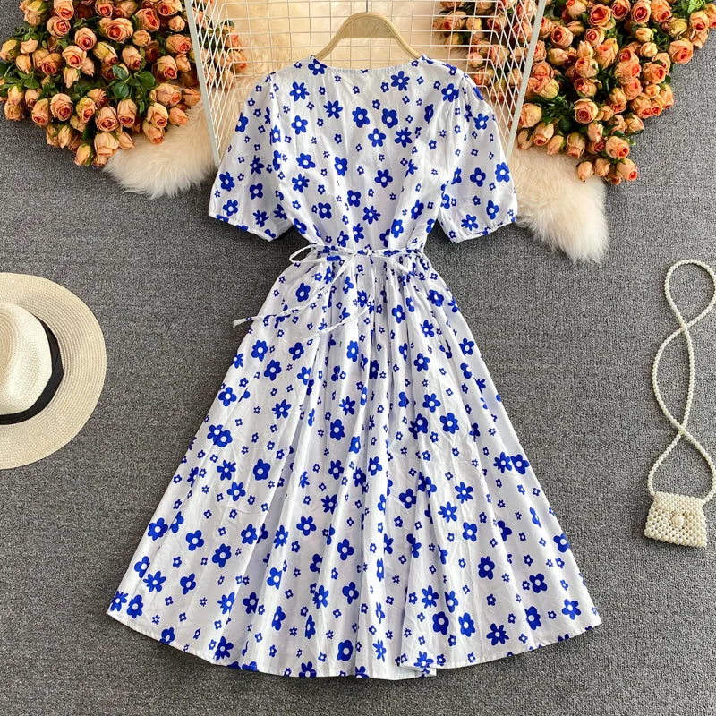 Clothing Store Cute V-neck flower dress fashion dress  573