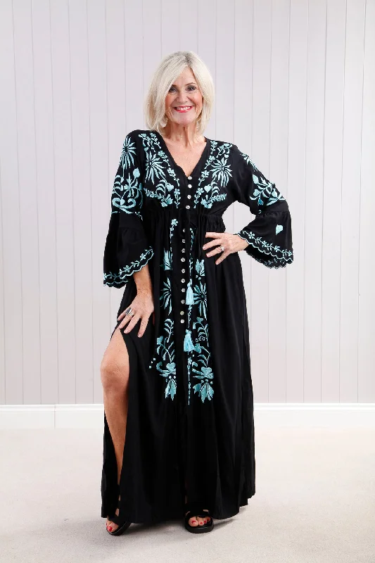 Women's Sporty Clothes Mira Embroidered Dress Black