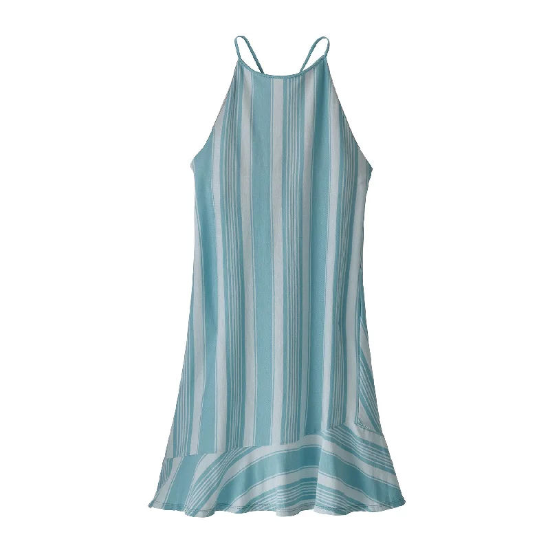 Chic Casual Wardrobe Essentials W's Alpine Valley Dress