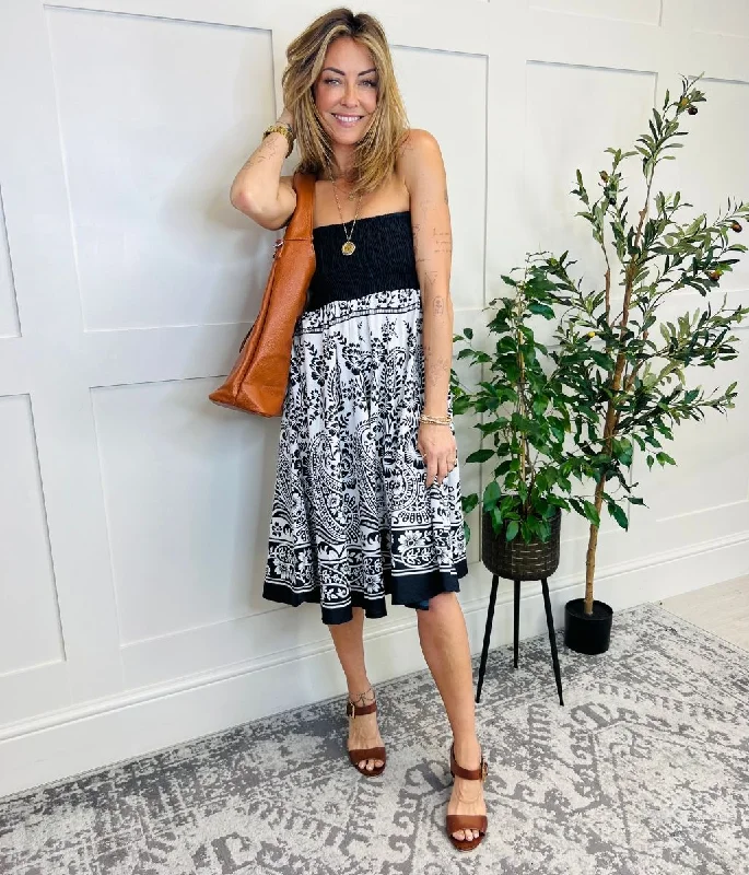 Women's Holiday Outfit Black Printed Cotton Beach Dress