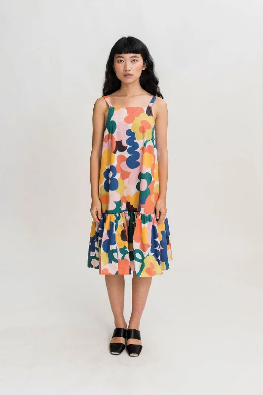 Relaxed Fashion Smock Frill Dress in Flower Bomb Print