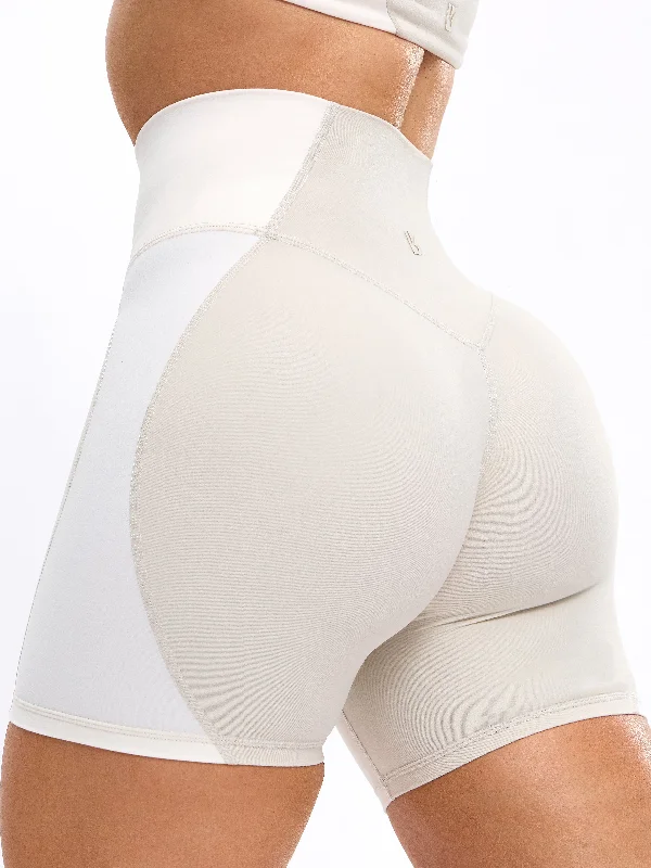 Embrace Comfort With Yoga Wear On Sale Aurora Short 6" - Bone and Ivory