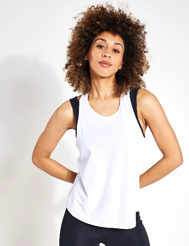 Stretch In Style With Budget-Friendly Yoga Wear Powerbeyond Lite Resilient Tank - Lunar White