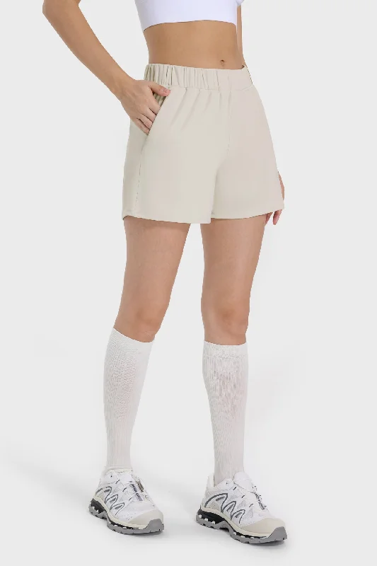 Breathe Easy In Comfortable Yoga Outfits Essential Versatile Quick-Dry Three-Quarter Shorts