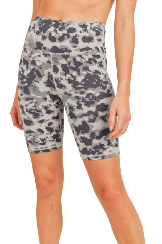 Find Your Perfect Fit With Discounted Yoga Outfits Mono B Textured Spotted Jacquard High Waist Biker Shorts APH-A076 Plus