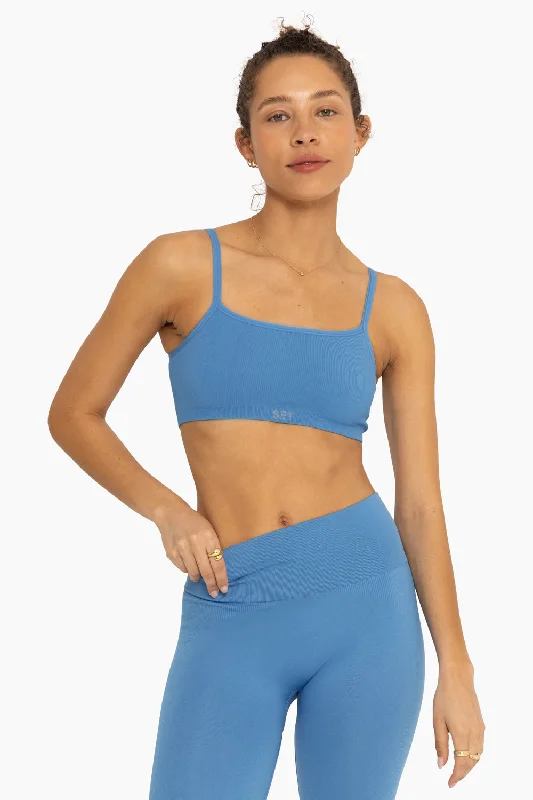 The Yoga Wear Sale You’Ve Been Waiting For SCULPTFLEX® MINI STRAP BRA - DRIFT
