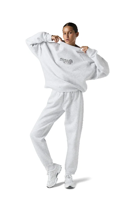 Enhance Your Flow With Stylish Yoga Wear At Great Prices Sport Sweatshirt in Passive