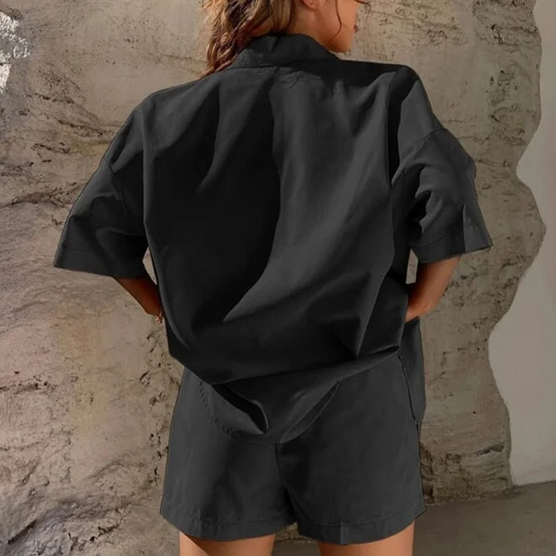Lightweight, Breathable Yoga Wear At Special Prices Style Shorts and Shirt Set