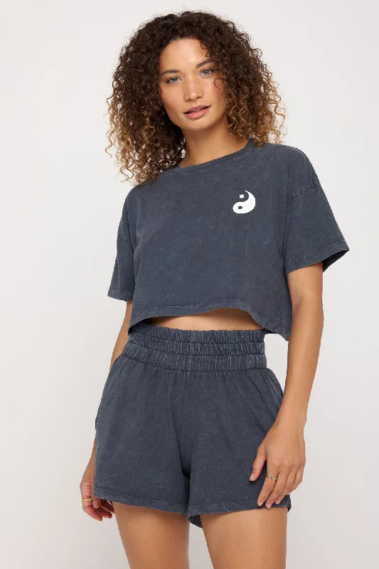 Flexibility Meets Affordability In Our Yoga Wear Sale Yin Yang Kaylee Crop Tee