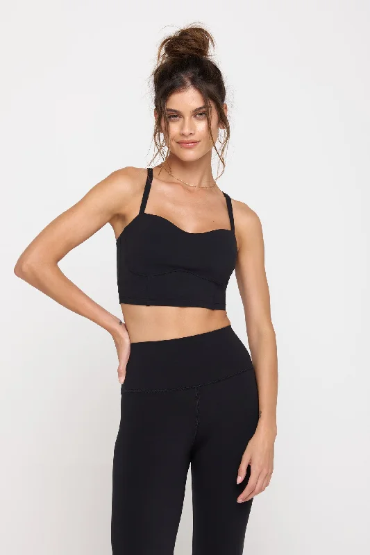 Trendy Yoga Outfits At Budget-Friendly Prices Kelly Crop Tank