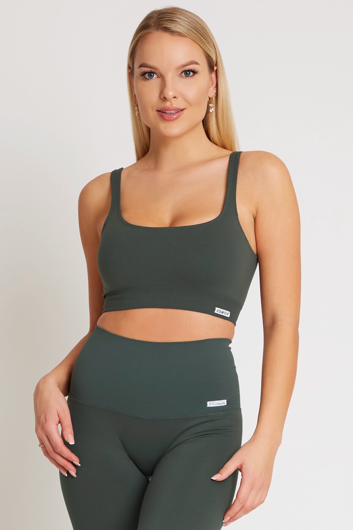 Look Good, Feel Good, And Save Big Top Gym Fashion Coal Green