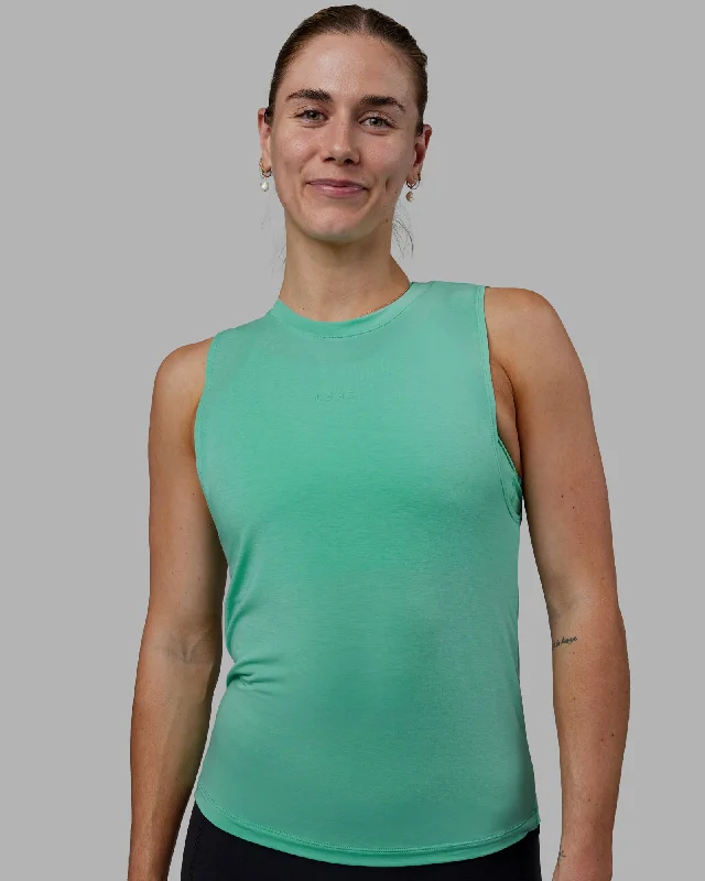 From Warm-Ups To Cooldowns, Shop And Save Vital Training Tank - Cockatoo