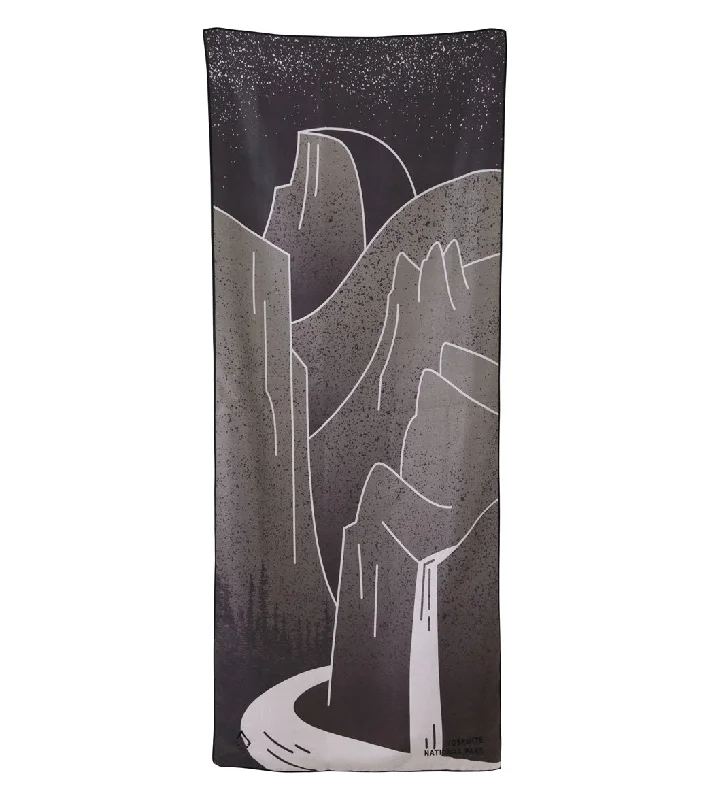 Flexible Fashion For Every Pose At Special Prices Nomadix National Parks Original Towel Yosemite Valley Night