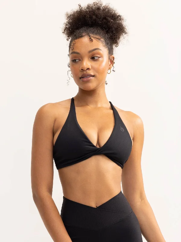 High-Quality Yoga Clothing At Budget-Friendly Prices Activate Twist Sports Bra - Black