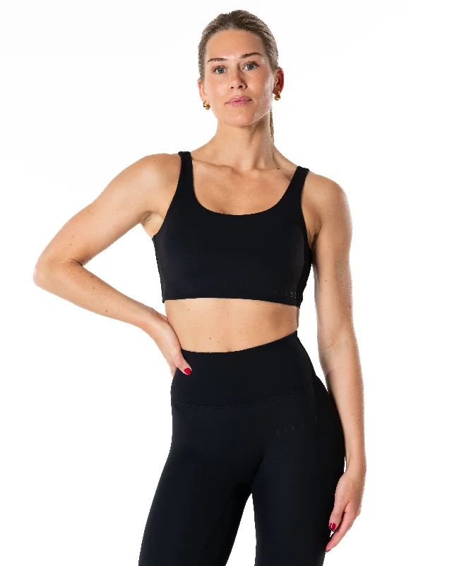 The Best Yoga Wear At The Best Prices Clean Top Medium Support - Black