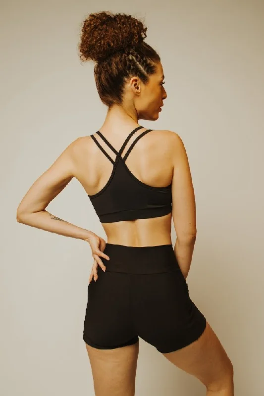 Stretch In Style With Budget-Friendly Yoga Wear LEVITATE Nova Top - SOLID BLACK
