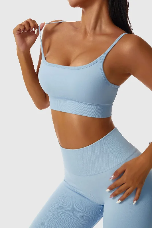 Sweat In Style With Yoga Clothing Discounts Seamless Scoop Neck Sports Bra