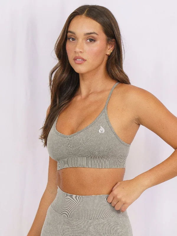 Master Every Pose With Premium Yoga Wear Deals Stonewash Seamless Sports Bra - Khaki Stonewash