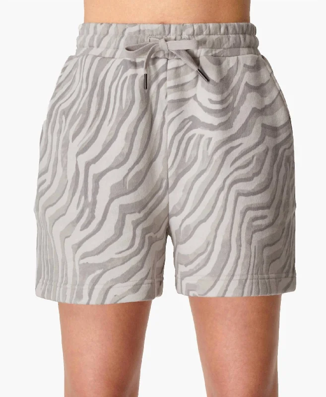 Trendy Yoga Outfits At Budget-Friendly Prices Essentials Shorts In Light Grey Zebra Print