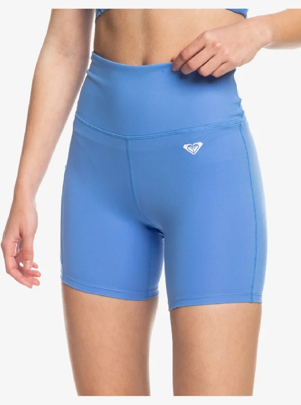 Fashionable Yoga Apparel Now On Sale Heart Into It Technical Shorts - Ultra Marine