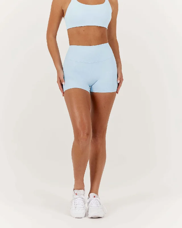Yoga Apparel Designed For Movement At Lower Prices MOTION SHORTS 4" - ICE BLUE