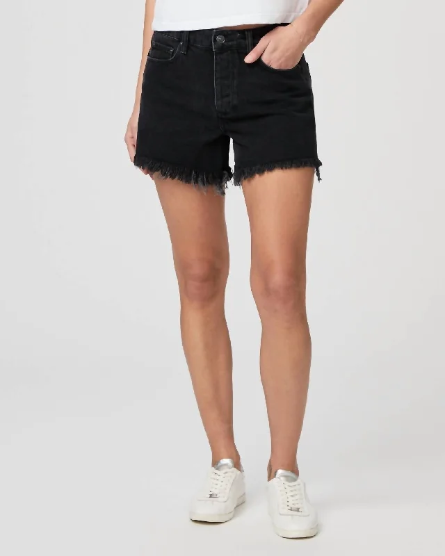 The Yoga Wear Sale You’Ve Been Waiting For Noella Cut Off Shorts In Black Dove